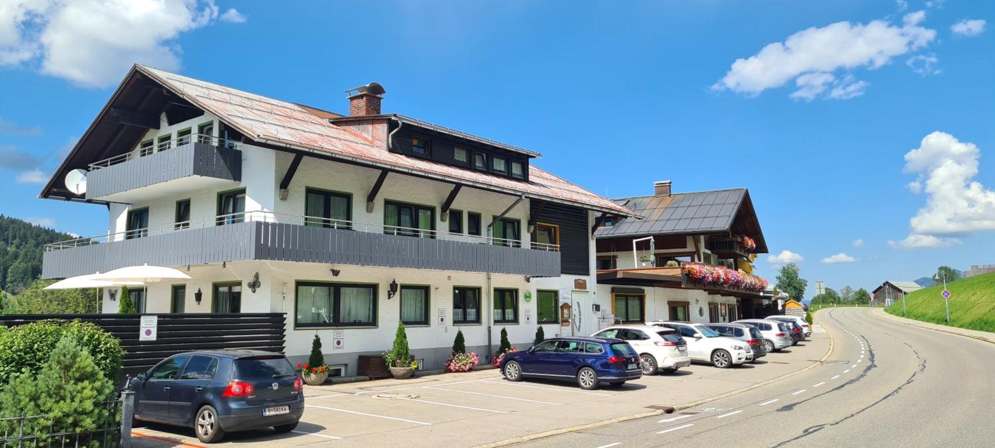 Haus Haberstock Appartement Riezlern Buitenkant foto